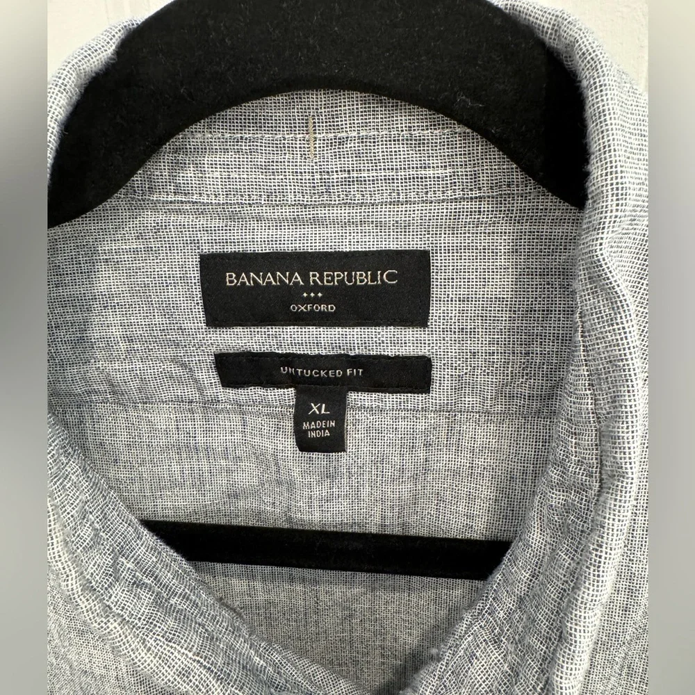 Banana Republic gray XL “untucked” Oxford